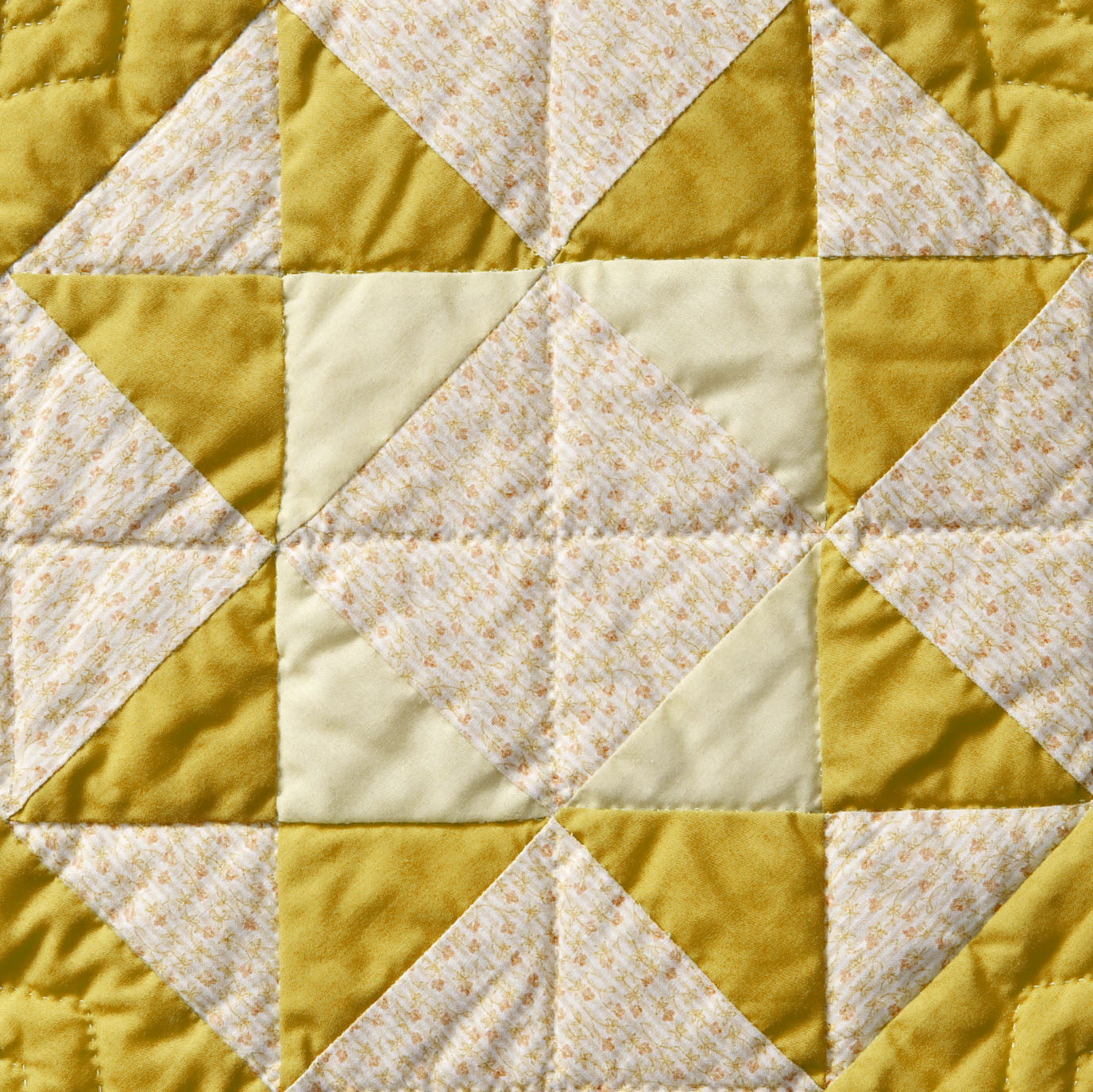 Amish patterned quilt